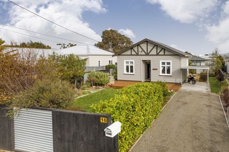 Photo of property in 16 Aorangi Street, Feilding, 4702