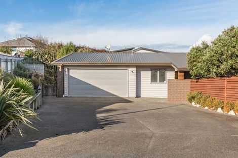 Photo of property in 29 Kaimai Place, Aotea, Porirua, 5024