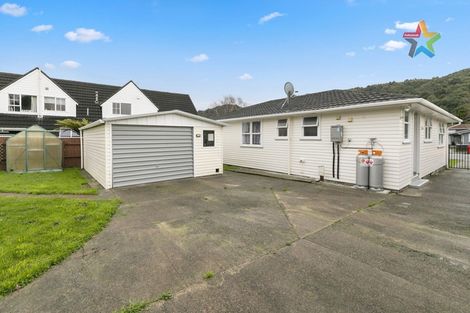 Photo of property in 50 Holdsworth Avenue, Trentham, Upper Hutt, 5018