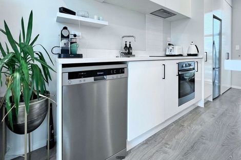 Photo of property in 20 Oioi Road, Hobsonville, Auckland, 0616