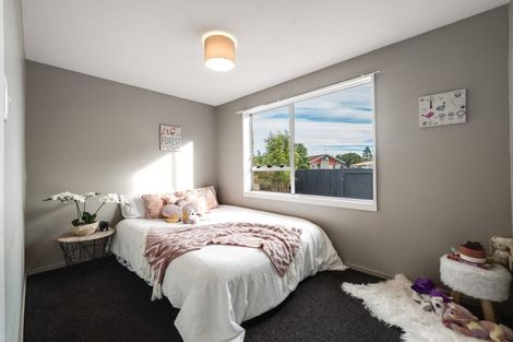 Photo of property in 17 Tahi Place, Belfast, Christchurch, 8051