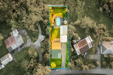 Photo of property in 9 Hamilton Road, Waimauku, 0881