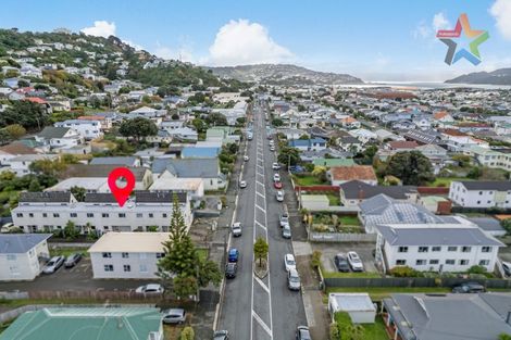 Photo of property in 4/74 Freyberg Street, Lyall Bay, Wellington, 6022
