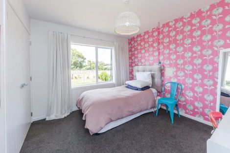 Photo of property in 1079 Lockwood Road, Kairanga, Palmerston North, 4475