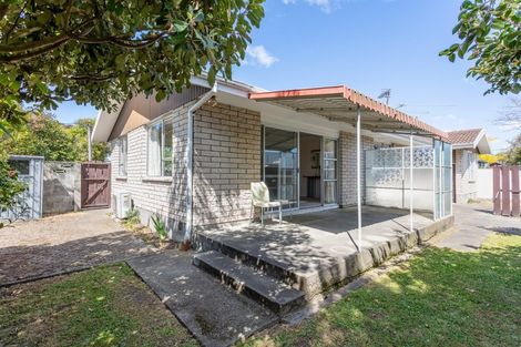 Photo of property in 1/1 Hounslow Street, Ilam, Christchurch, 8041