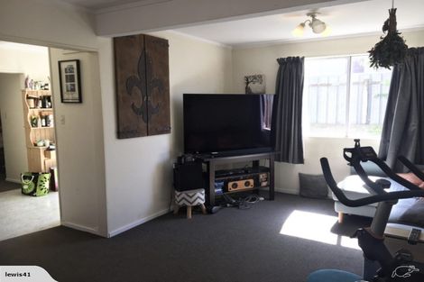 Photo of property in 28d Leighton Avenue, Waiwhetu, Lower Hutt, 5010