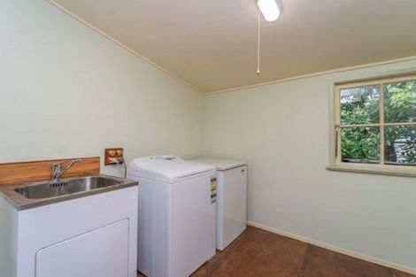 Photo of property in 11 Waite Street, Featherston, 5710
