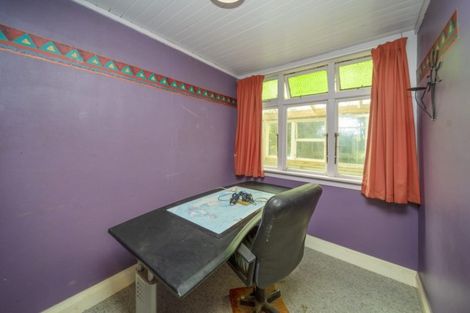 Photo of property in 60 Parihaka Road, Pungarehu, Opunake, 4685