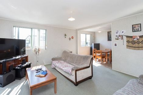 Photo of property in 27d Breckons Avenue, Nawton, Hamilton, 3200