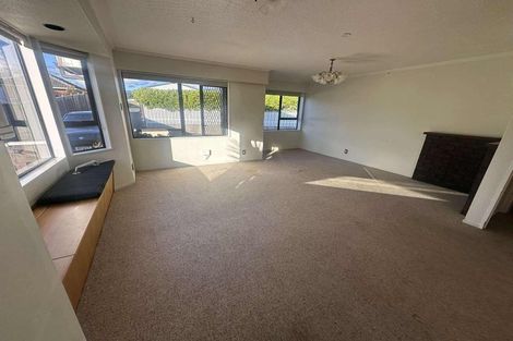 Photo of property in 1/9 Hay Street, Ebdentown, Upper Hutt, 5018