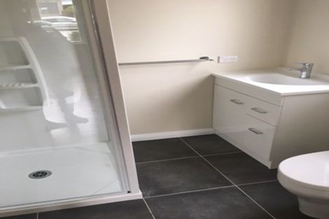 Photo of property in 2/72 Nile Road, Milford, Auckland, 0620