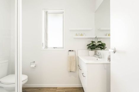 Photo of property in 15 Crest Way, Papamoa, 3118