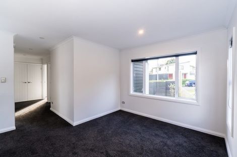 Photo of property in 1 Tower Place, Fitzherbert, Palmerston North, 4410