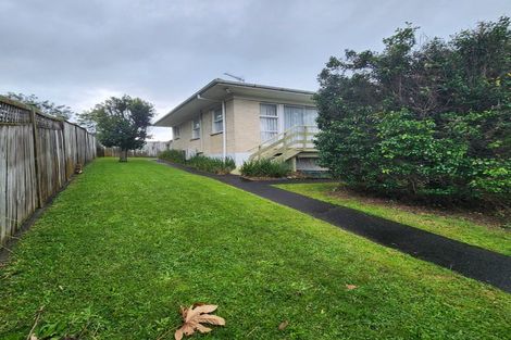 Photo of property in 38a Whiteacres Drive, Sunnyhills, Auckland, 2010