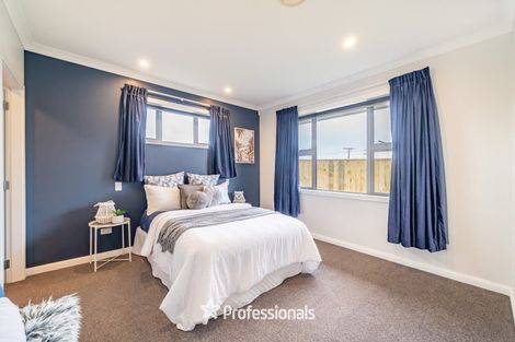 Photo of property in 3-9 Seddon Street, Waikanae, 5036