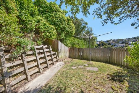 Photo of property in 2/10 Yarrow Place, Papakowhai, Porirua, 5024