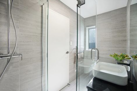 Photo of property in 28 Paripari Street, Flat Bush, Auckland, 2019