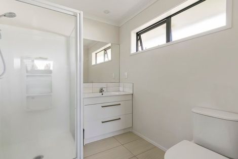 Photo of property in 5 Caldera Crescent, Pyes Pa, Tauranga, 3112