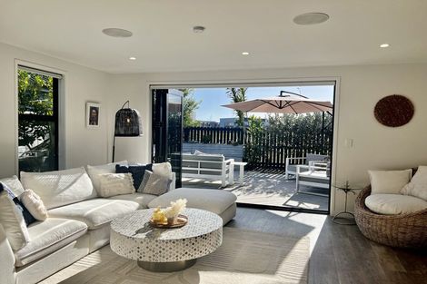 Photo of property in 36 Marion Crescent, Papamoa Beach, Papamoa, 3118