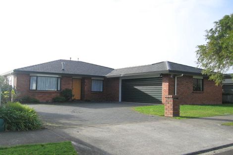 Photo of property in 137 Summerhill Drive, Fitzherbert, Palmerston North, 4410