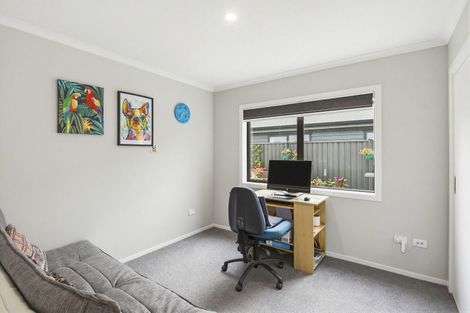 Photo of property in 12 Enereta Road, Otaki, 5512