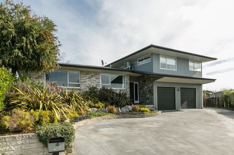 Photo of property in 4 Ashford Place, Havelock North, 4130