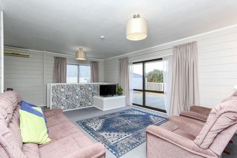 Photo of property in 13d Kipling Drive, Whalers Gate, New Plymouth, 4310