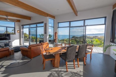 Photo of property in 26 Coachmans Way, Cable Bay, 0420