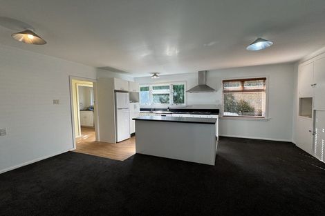 Photo of property in 3 Rochford Place, Bryndwr, Christchurch, 8052