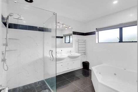 Photo of property in 11 Discovery Drive, Flagstaff, Hamilton, 3210