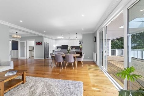 Photo of property in 16 Tisdall Street, Karori, Wellington, 6012