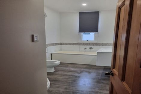 Photo of property in 69 Milton Road, Bluff Hill, Napier, 4110