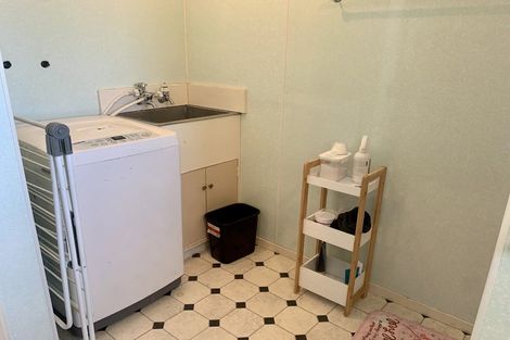 Photo of property in 2/12 Trevethick Grove, Woburn, Lower Hutt, 5010