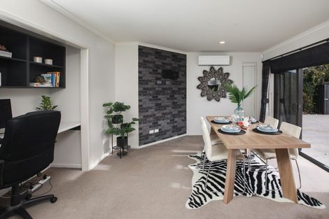 Photo of property in 6 Whistler Close, Rototuna North, Hamilton, 3210