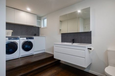 Photo of property in 2/14 Pine Ridge Terrace, Hauraki, Auckland, 0622