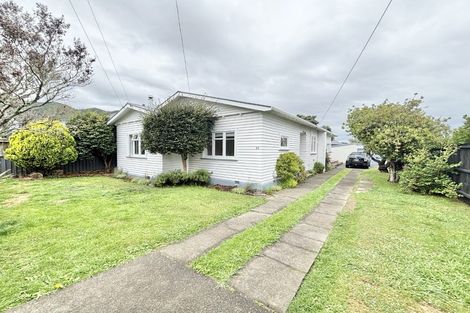 Photo of property in 20 Waikare Avenue, Waiwhetu, Lower Hutt, 5010