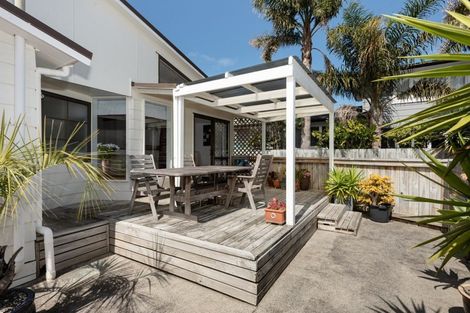 Photo of property in 136 Windsor Road, Bellevue, Tauranga, 3110
