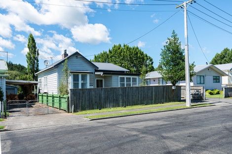 Photo of property in 6 Weka Street, Taihape, 4720