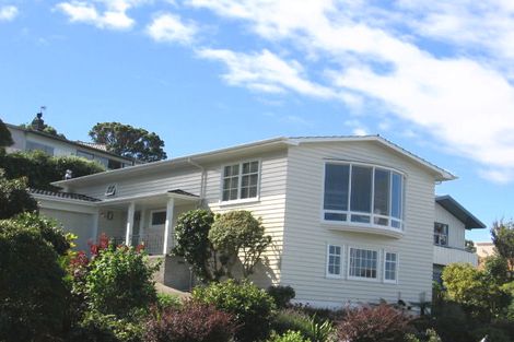 Photo of property in 32 Rama Crescent, Khandallah, Wellington, 6035