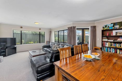 Photo of property in 43/64 Kawaha Point Road, Kawaha Point, Rotorua, 3010