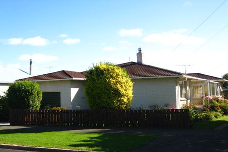 Photo of property in 3 Thames Street, Mosgiel, 9024