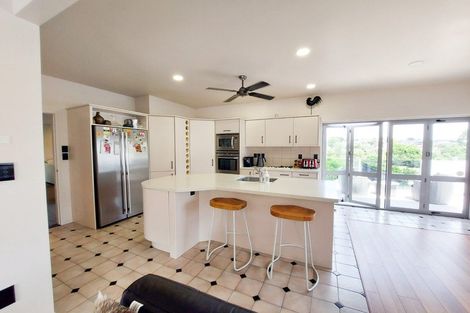 Photo of property in 450 River Road, Fairfield, Hamilton, 3214