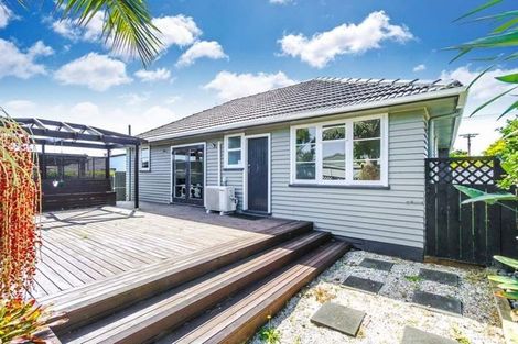 Photo of property in 1/14 Koromiko Street, New Lynn, Auckland, 0600