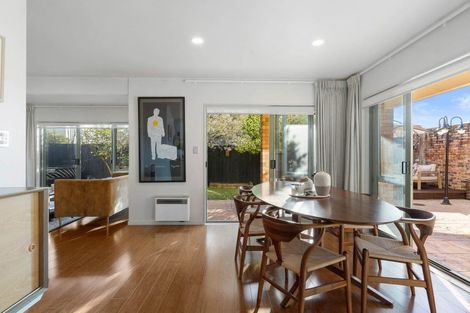 Photo of property in 3 Exler Place, Avondale, Auckland, 0600