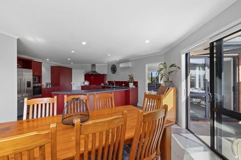Photo of property in 5b James Drive, Bell Block, New Plymouth, 4312