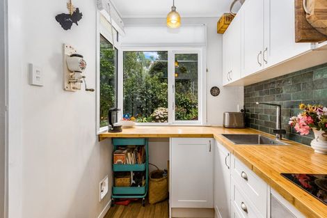 Photo of property in 4/14 Rosehaugh Avenue, Karori, Wellington, 6012