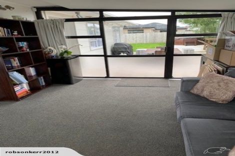 Photo of property in 31 Blanche Way, Half Moon Bay, Auckland, 2012