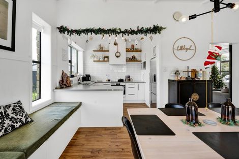 Photo of property in 8 Richmond Street, Fitzroy, New Plymouth, 4312