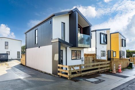 Photo of property in 360 Main Road, Huapai, Kumeu, 0810