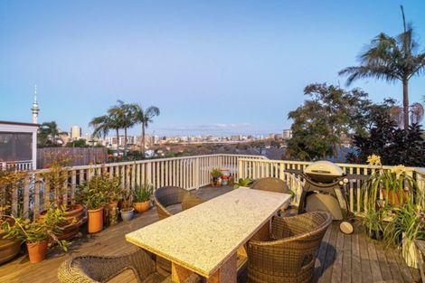 Photo of property in 25 Franklin Road, Freemans Bay, Auckland, 1011